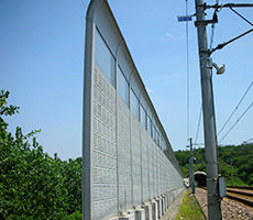 神朔鐵路運(yùn)煤專線聲屏障工程