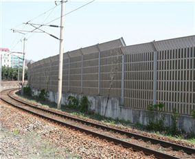 火車道隔音墻